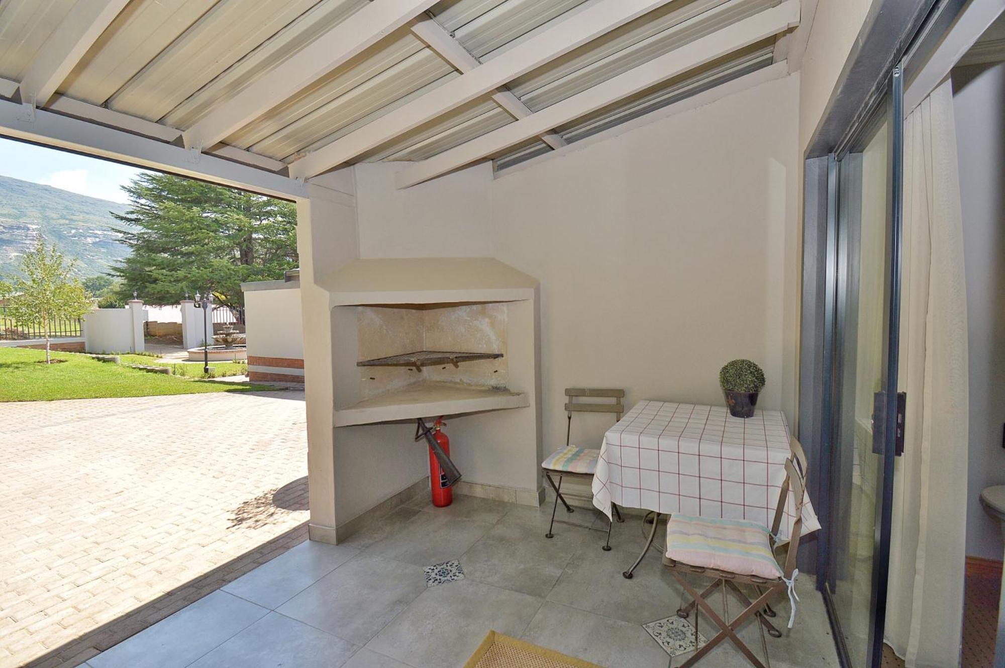 Clarens Retreat Apartment Exterior photo
